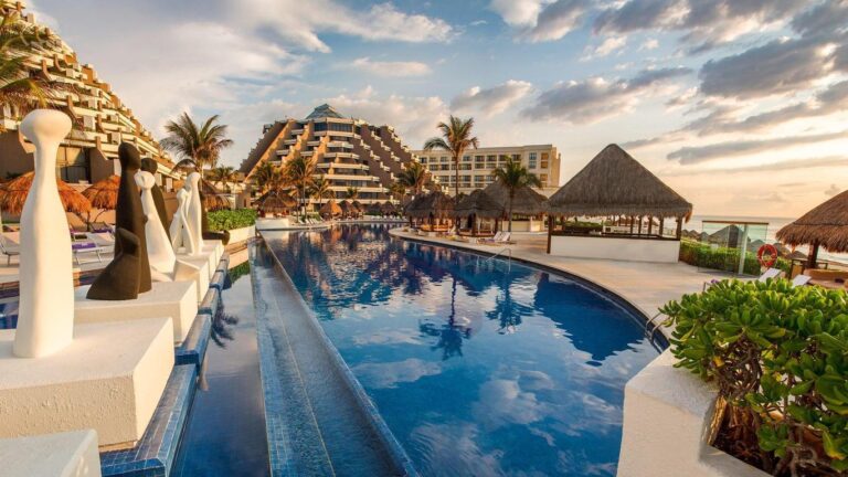 PARADISUS CANCÚN