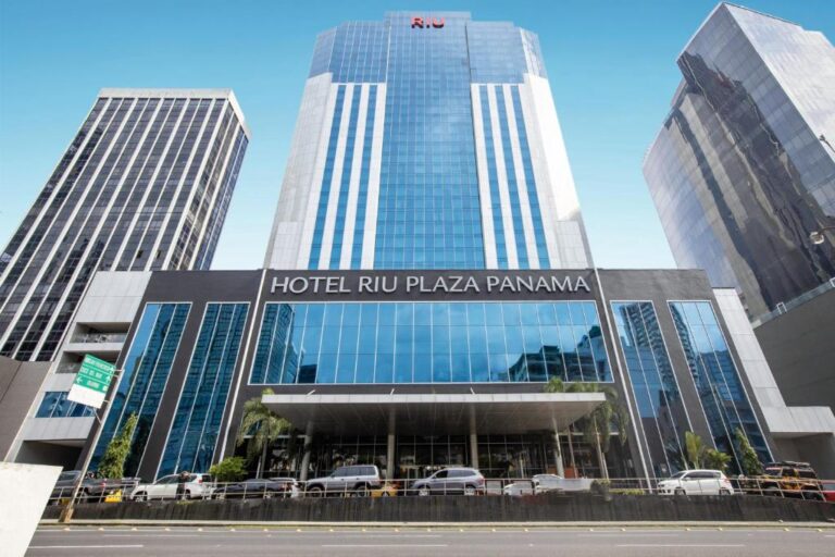 RIU PLAZA PANAMÁ