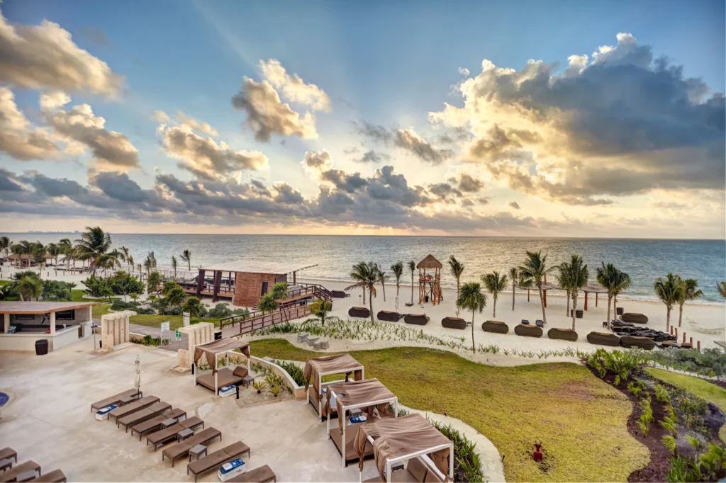 renovaciones en hoteles de Cancún